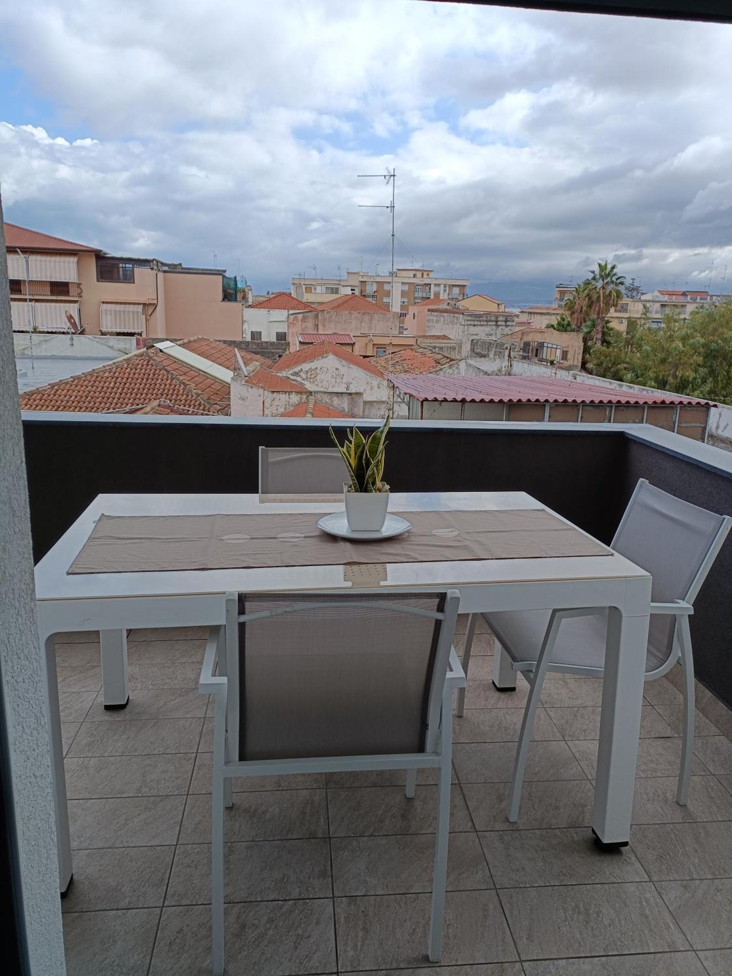 Matilde'S Flat Milazzo Exterior foto